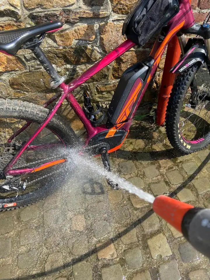 Ambiance Boisee Moustier *
